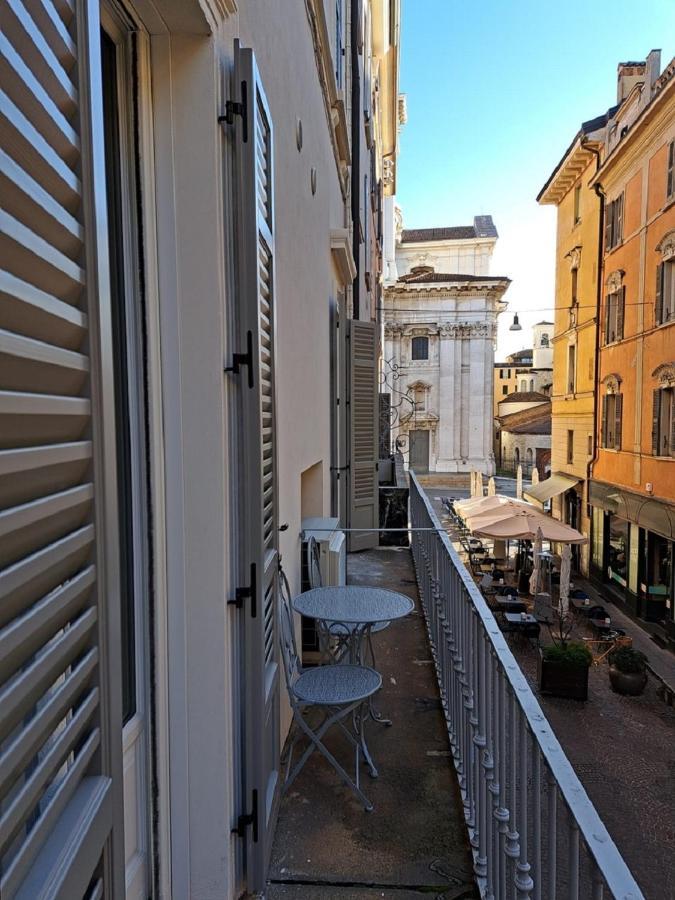 Eleganti Dimore Brescia Bagian luar foto