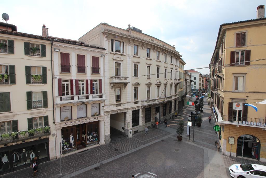 Eleganti Dimore Brescia Bagian luar foto