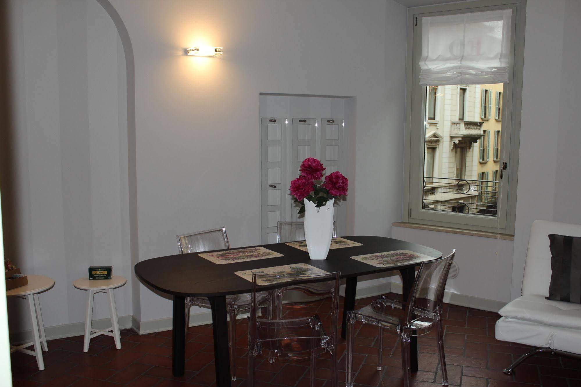 Eleganti Dimore Brescia Bagian luar foto